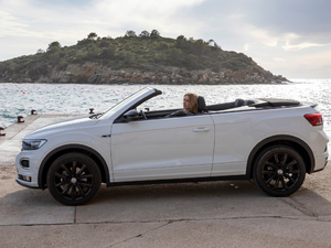 2019��Cabriolet R-Line ���w���^