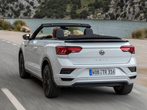 2019��Cabriolet R-Line ���w���^