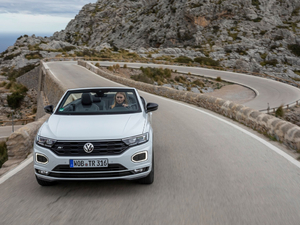 2019��Cabriolet R-Line ���w���^