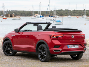 2019��Cabriolet R-Line ���w���^