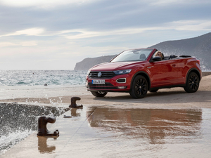 2019��Cabriolet R-Line ���w���^