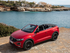 2019��Cabriolet R-Line ���w���^