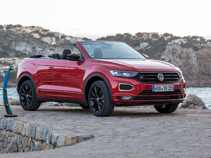 2019��Cabriolet R-Line ���w���^