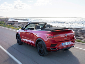 2019��Cabriolet R-Line ���w���^