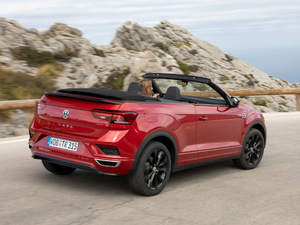 2019��Cabriolet R-Line ���w���^