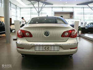 2009款3.6L 舒适版 正后	