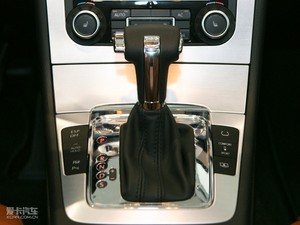2009款3.6L 舒适版 换挡杆