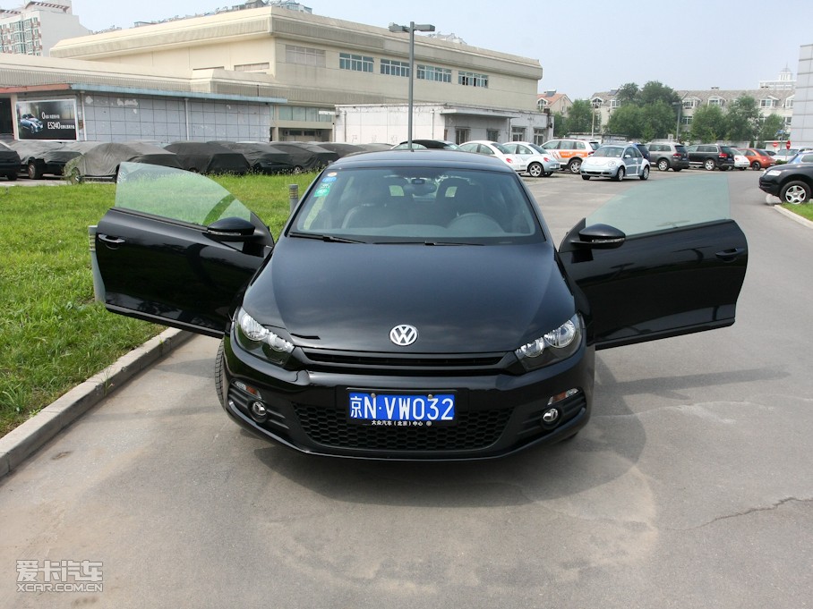 2010п 2.0TSI \(yn)(dng)