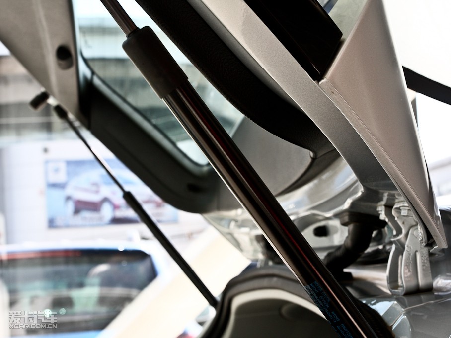 2009п 1.4TSI L(fng)а