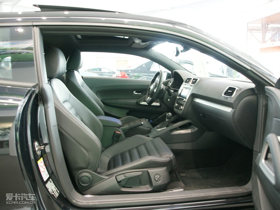 2010п 2.0TSI A