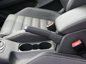 20102.0TSI \Ӱ v܇Ƅ