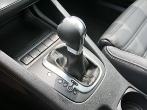 20102.0TSI \Ӱ п؅^