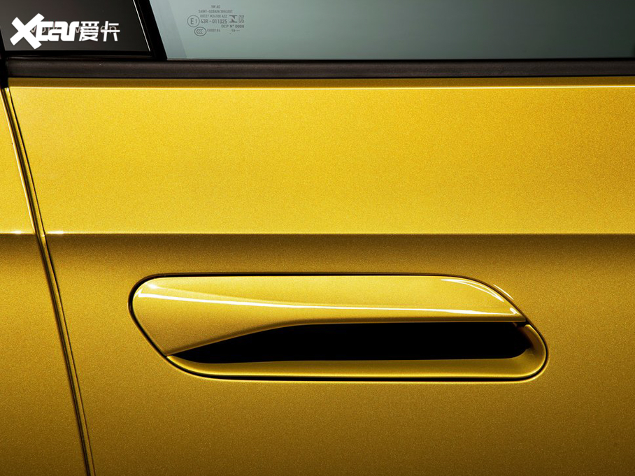 2021ID.4(M(jn)) 1st Edition Wް