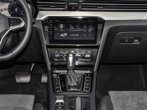 2021款2.0 TSI 畅行版 中控台