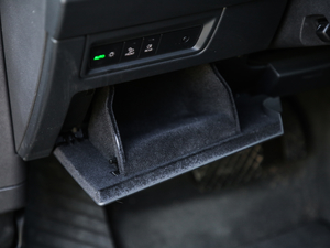 2020R-Line  п؅^(q)