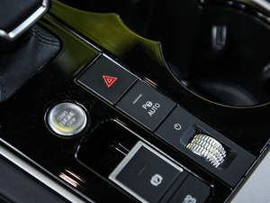 2020R-Line  п؅^(q)