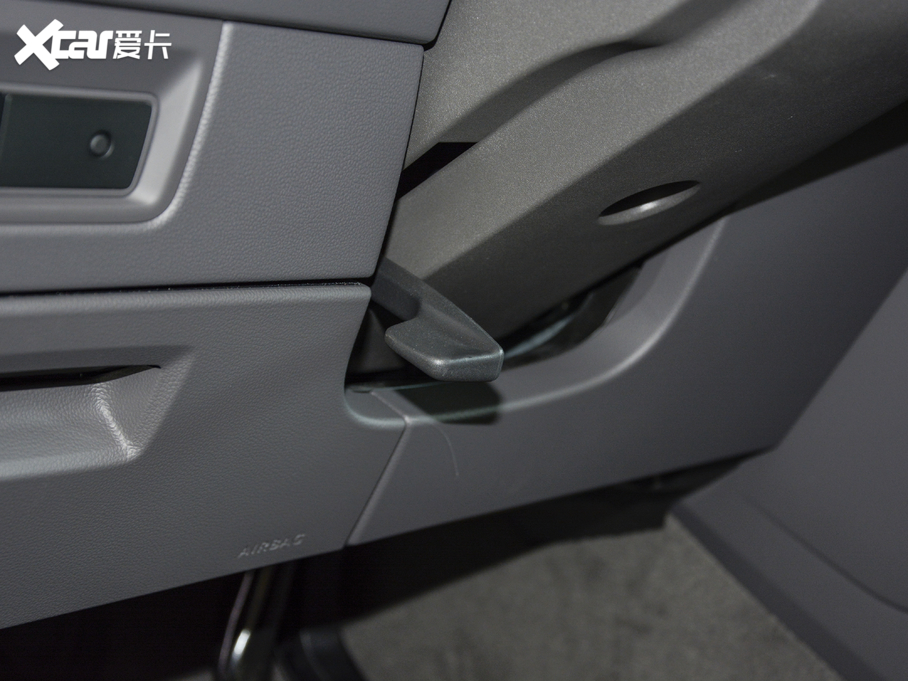 2021;J 3.0TSI J (jng)\b