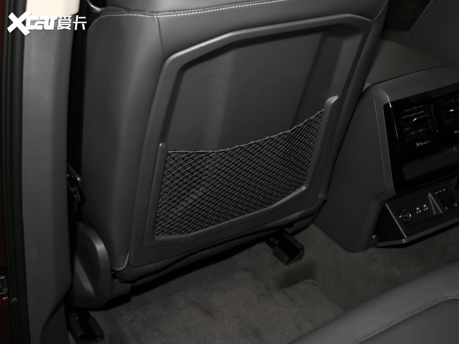 2021;J 3.0TSI J (jng)\b