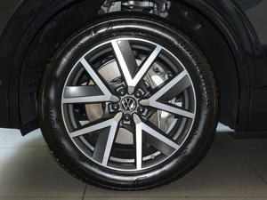 20213.0TSI J \b ݆Ȧ