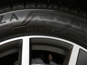 20213.0TSI J \b ݆̥ߴ