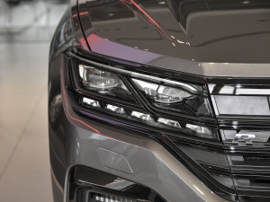 20213.0TSI J (x)(ji)^