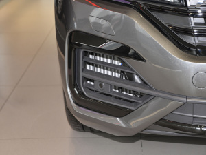 20213.0TSI J (x)(ji)^