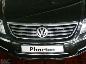 2009款3.6L 四座加长行政版 中网