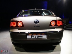 2009款3.6L 五座加长豪华版 正后	