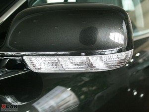2009款3.6L 四座加长行政版 后视镜