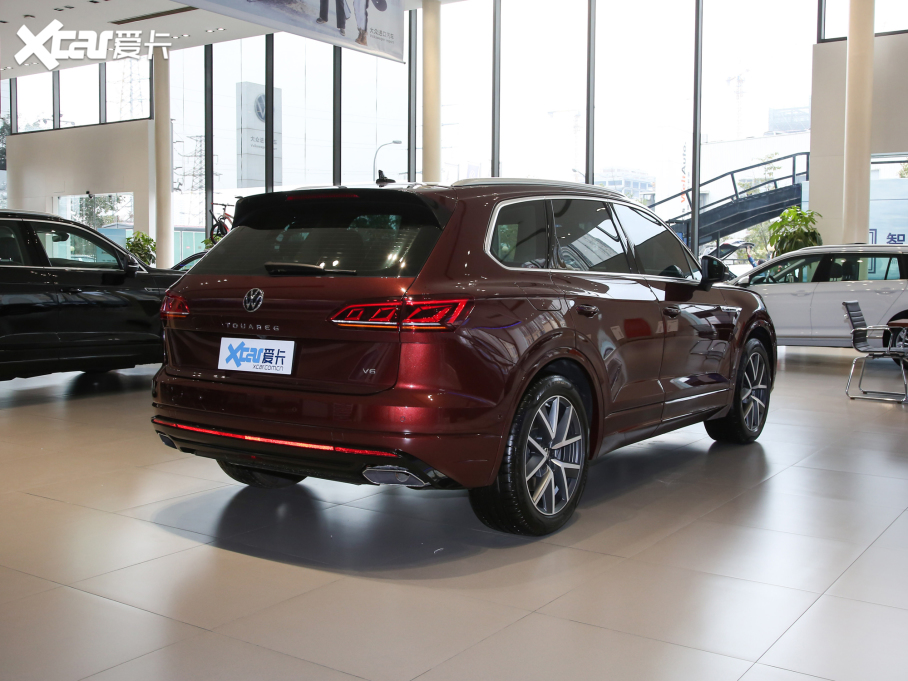 2022;J 3.0TSI J (jng)\(yn)(dng)b