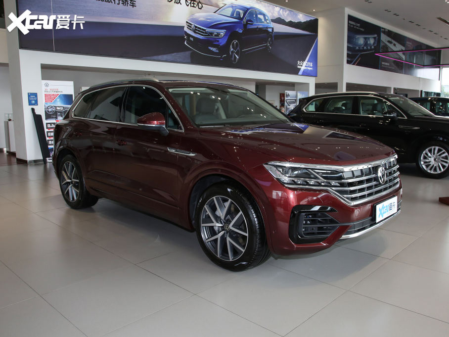 2022;J 3.0TSI J (jng)\(yn)b