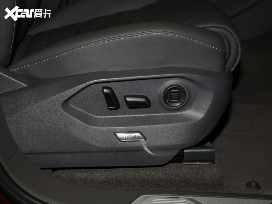 2022;J 3.0TSI J (jng)\b