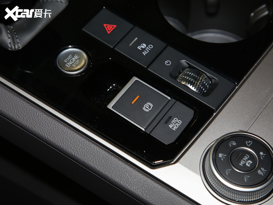 2022;J 3.0TSI J (jng)\(yn)(dng)b