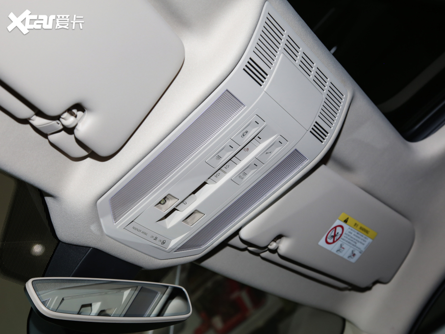 2022;J 3.0TSI J (jng)\b