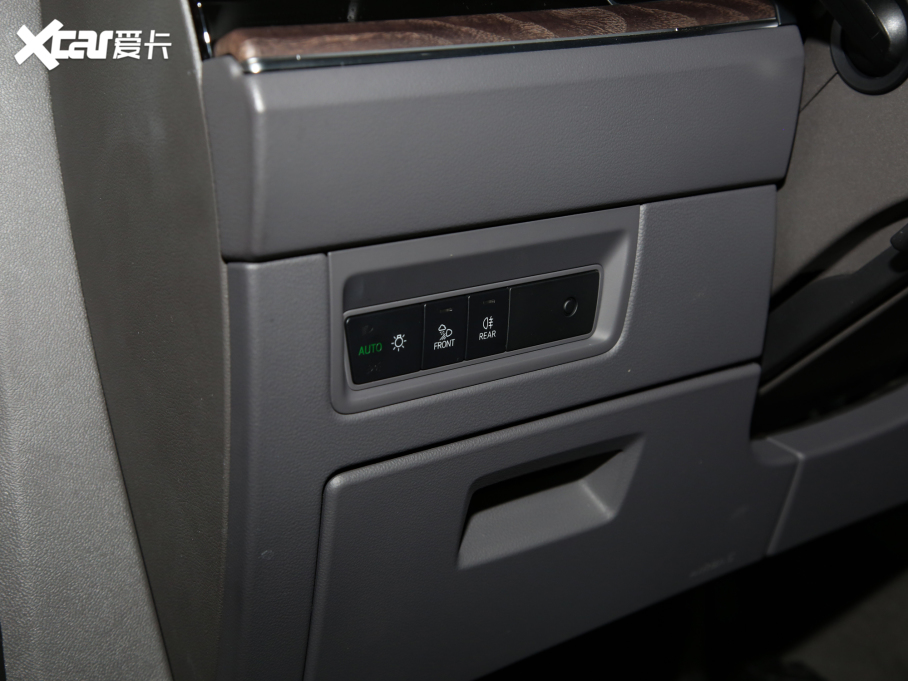 2022;J 3.0TSI J (jng)\(yn)(dng)b