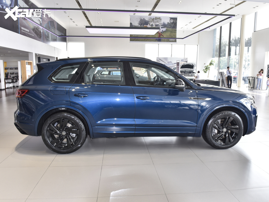 2022;J 3.0TSI J ׺\b