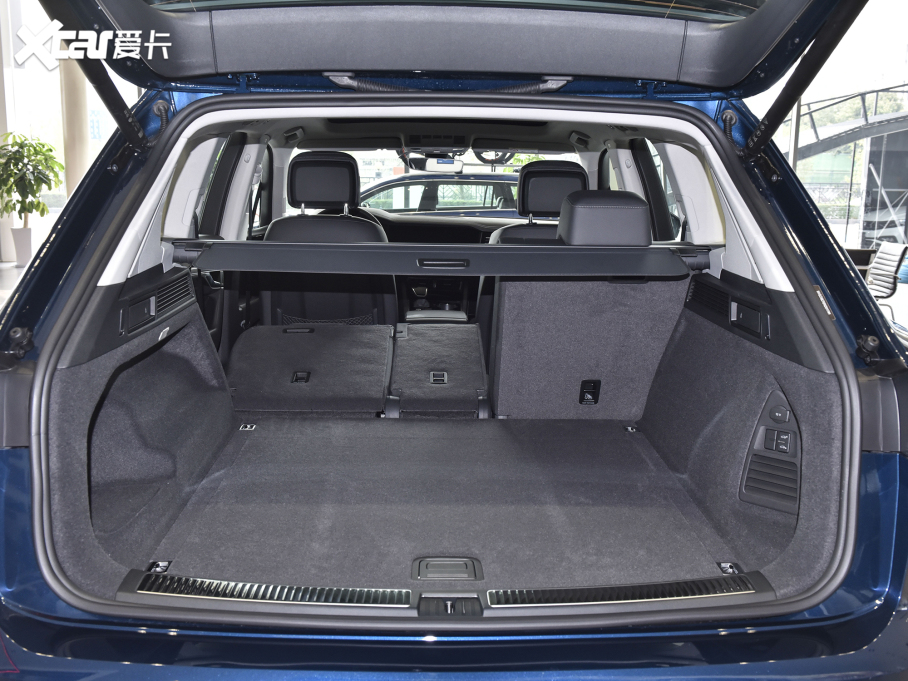 2022;J 3.0TSI J ׺\b