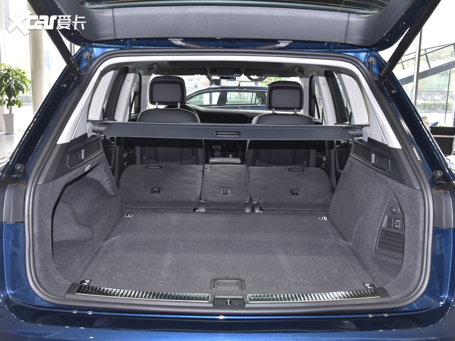 2022;J 3.0TSI J ׺\b