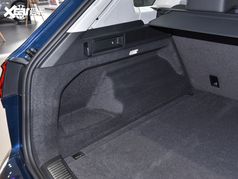 2022;J 3.0TSI J ׺\b