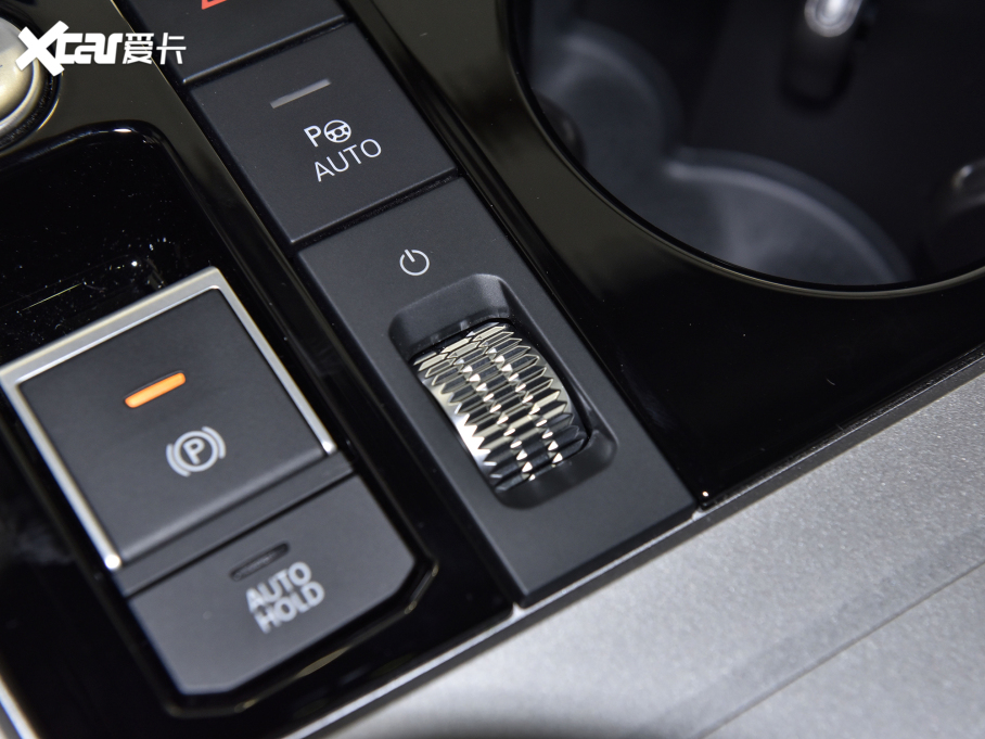 2022;J 3.0TSI J ׺\b