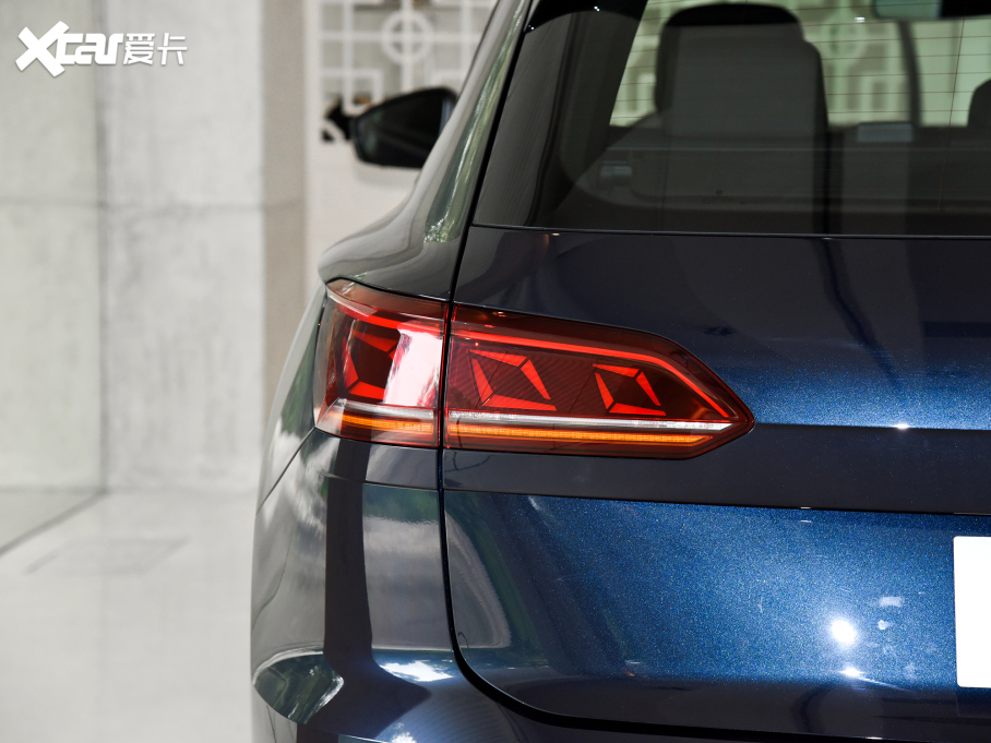 2022��;�J 3.0TSI �J���ʮ�����؄e��