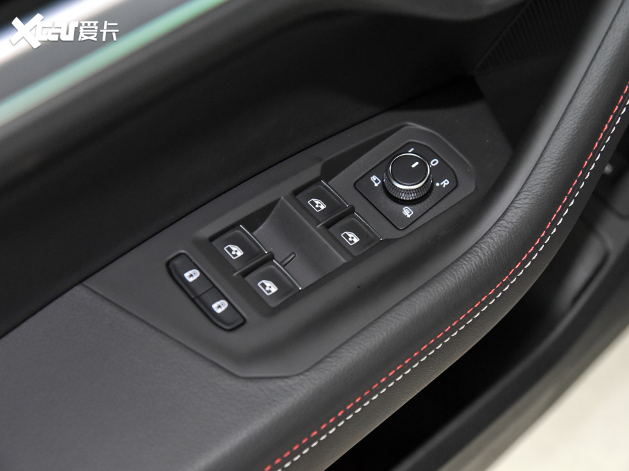 2022;J 3.0TSI Jʮ؄e