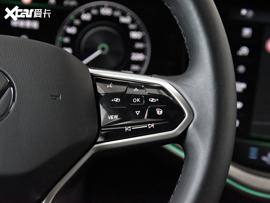 2022;J 3.0TSI Jʮ؄e