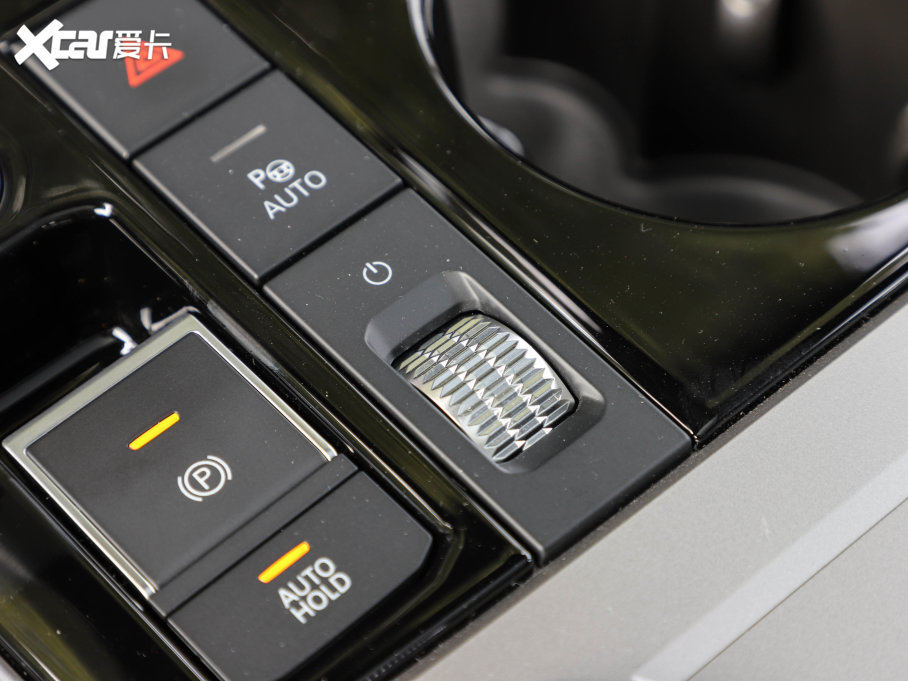 2022;J 3.0TSI Jʮ؄e