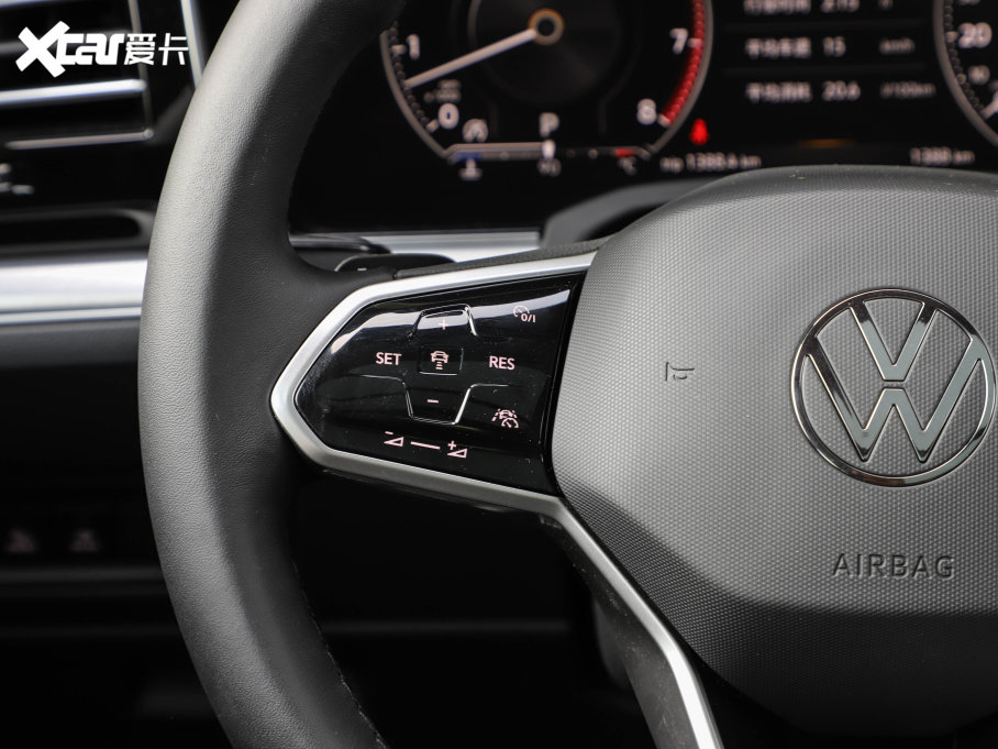 2022;J 3.0TSI Jʮ؄e