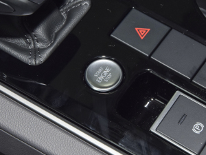 20222.0TSI Jа п؅^