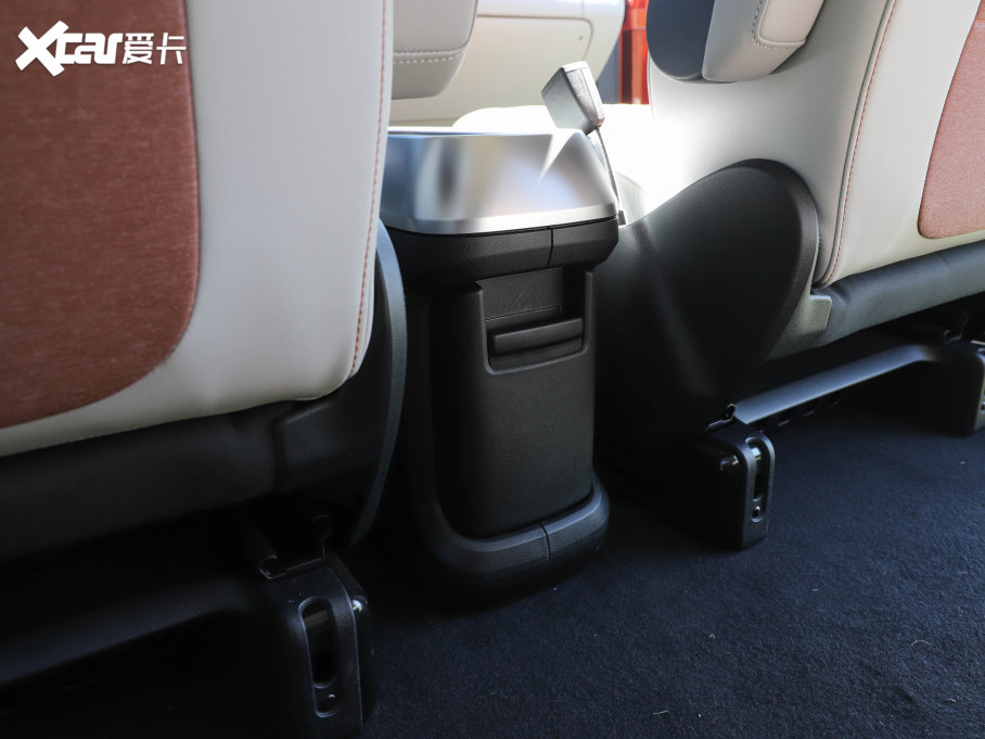 2022���ID. Buzz ������