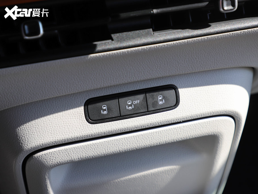 2022���ID. Buzz ������