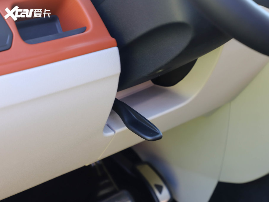 2022���ID. Buzz ������