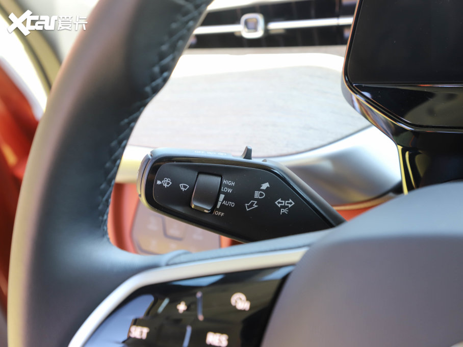 2022���ID. Buzz ������